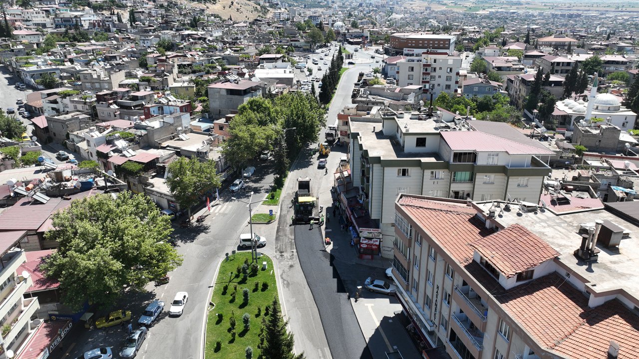 Kahramanmaraş Dulkadiroğlu'nda 30 Milyon TL'lik yatırımla asfalt atağı