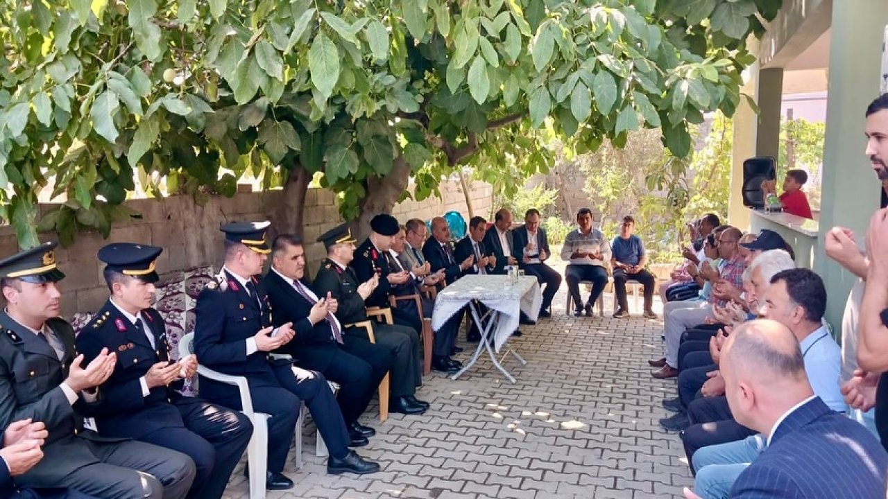 15 Temmuz şehidi polis memuru Niyazi Ergüven Kahramanmaraş'ta mezarı başında anıldı