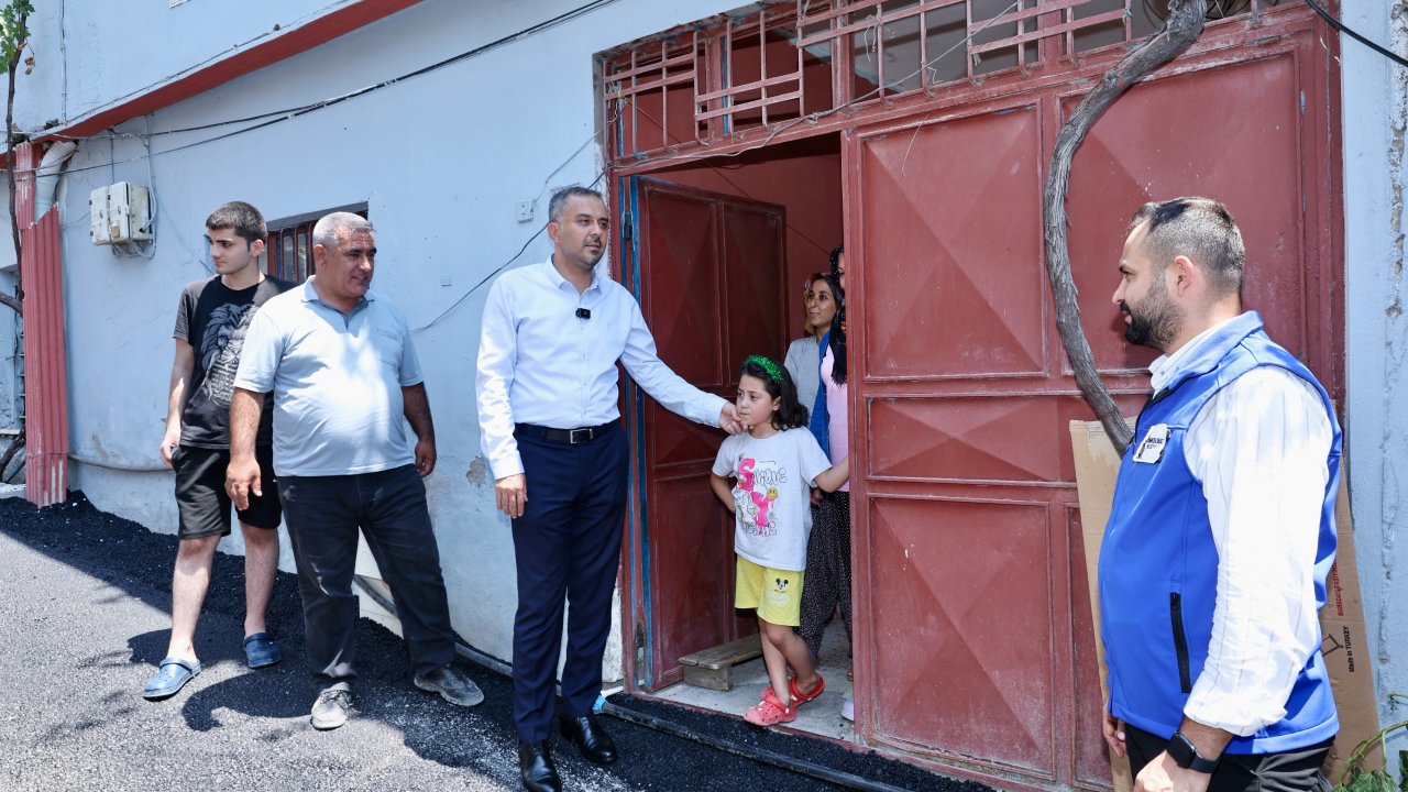 Başkan Toptaş’ın asfalt seferberliğiyle Onikişubat’ın yol ağı çok daha modern hale geliyor