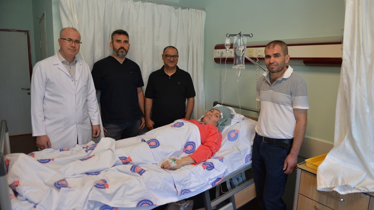 Kahramanmaraş'ta hamile kadının karnından 3 kilo 350 gram tümör çıkarıldı