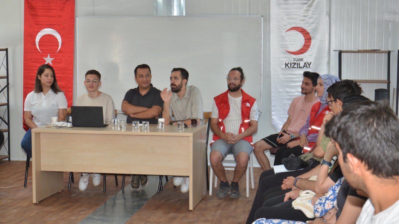 Türk Kızılay’ın Kahramanmaraş’ta YKS’ye hazırladığı öğrenciler hedeflerine ulaştı