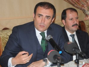 Mahir Ünal: Muhalefete Yüklendi