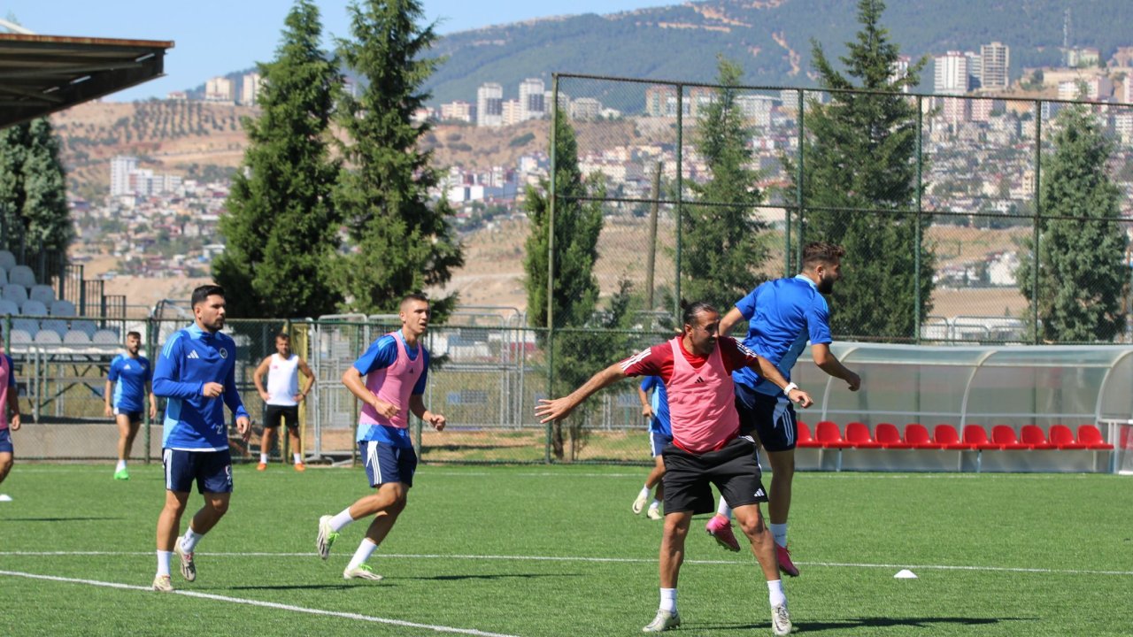 Kahramanmaraş İstiklalspor, Akçaabat Sebatspor maçı hazırlıklarını sürdürüyor