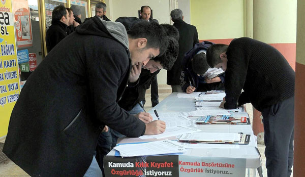 KAMUDA KILIK KIYAFET ÖZGÜRLÜĞÜ İÇİN İMZA