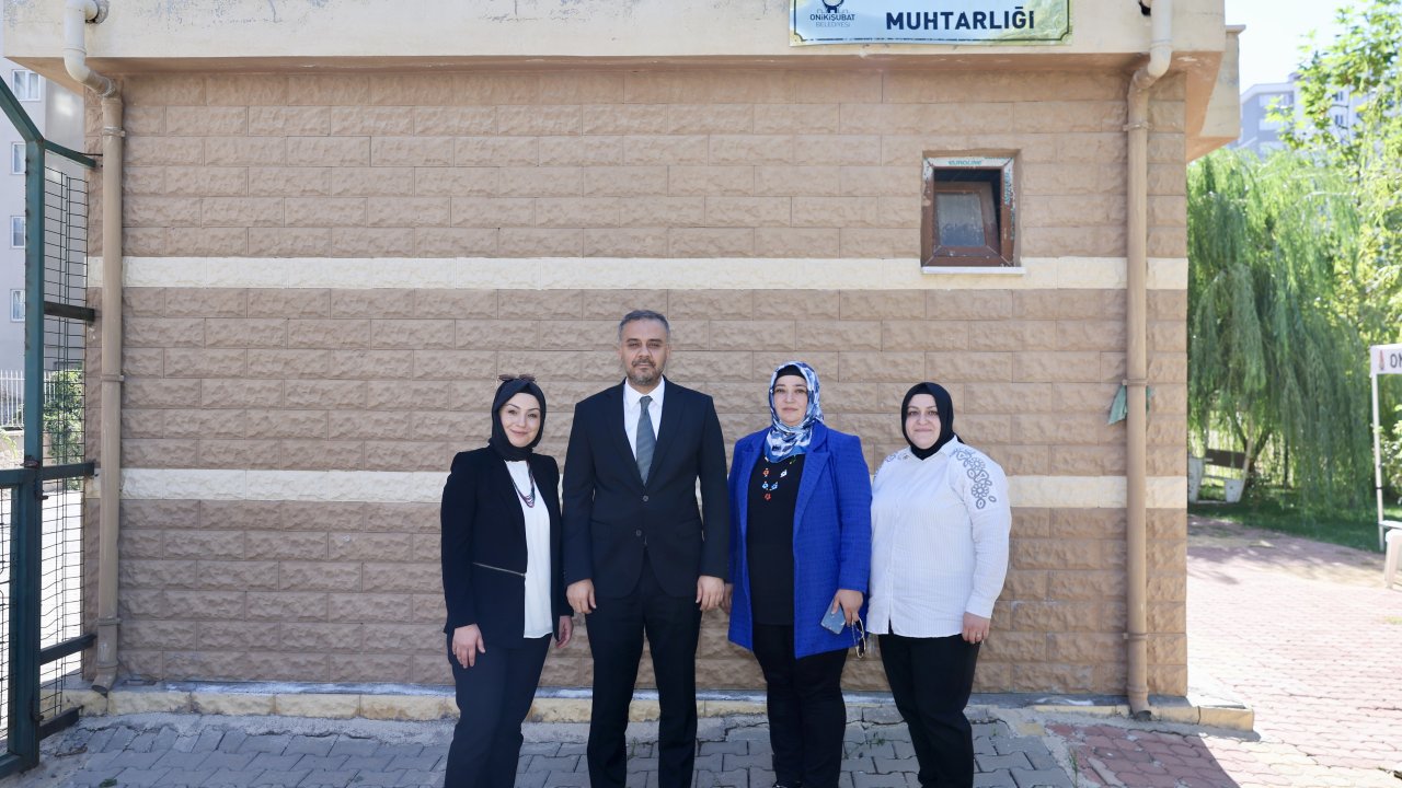 Başkan Toptaş, 11 mahalle muhtarıyla bir araya geldi