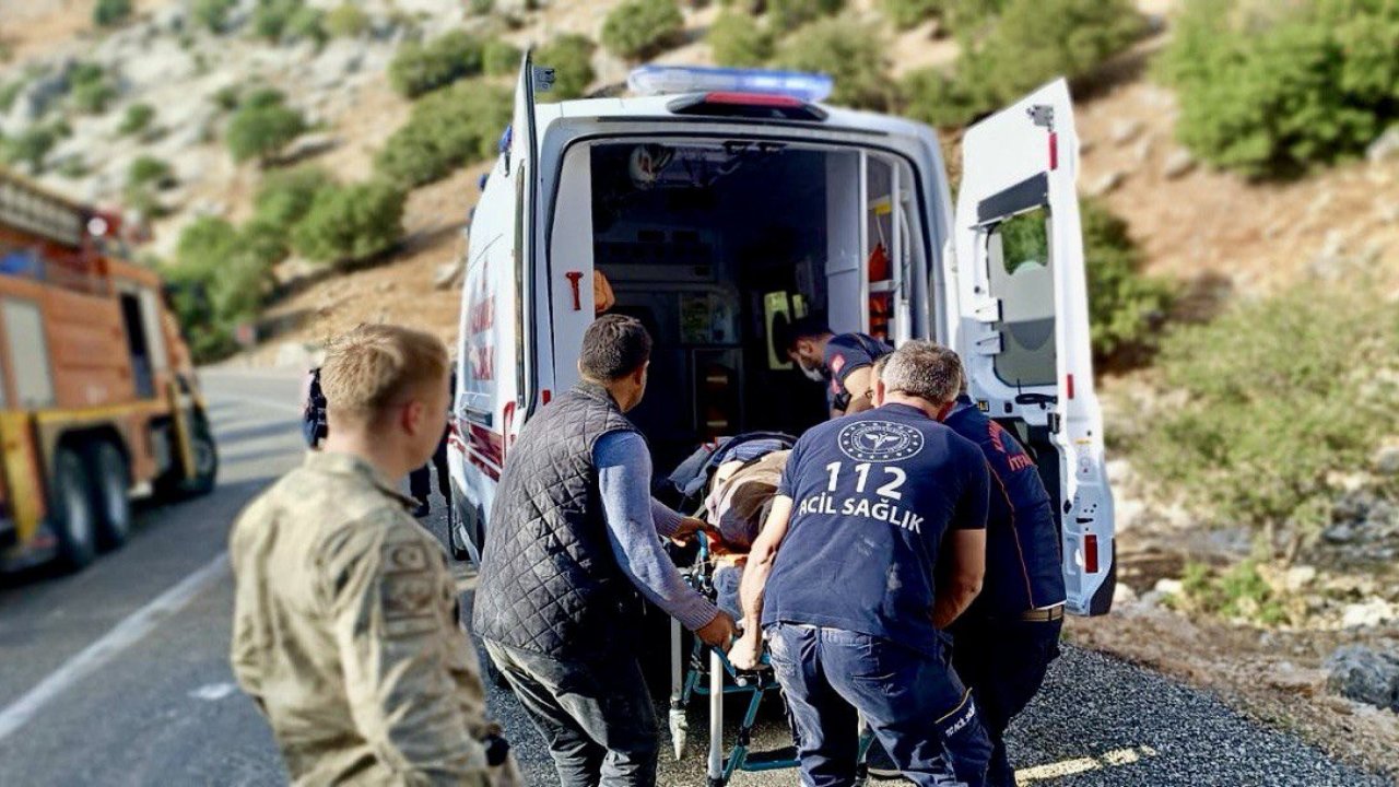 Kahramanmaraş’ta şarampole devrilen kamyon sürücüsü öldü