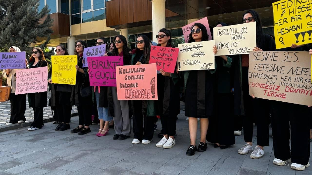 Kahramanmaraş'ta avukatlardan kadın cinayetlerine tepki