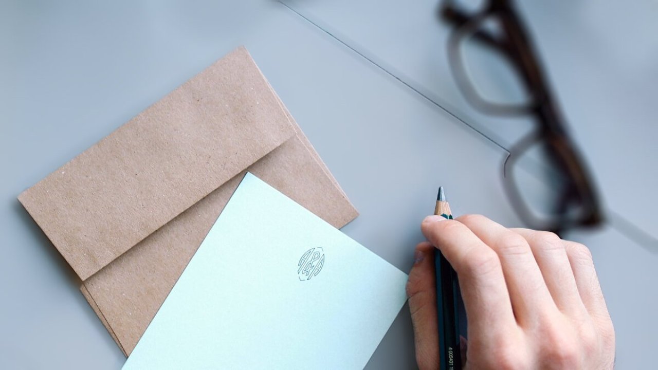 Rüyada Aşk Mektubu görmek ne anlama gelir?