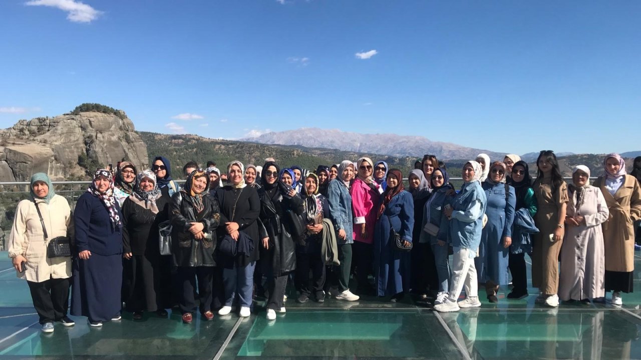 Kadınlar, Büyükşehir’in gezisinde unutulmaz bir gün yaşadı