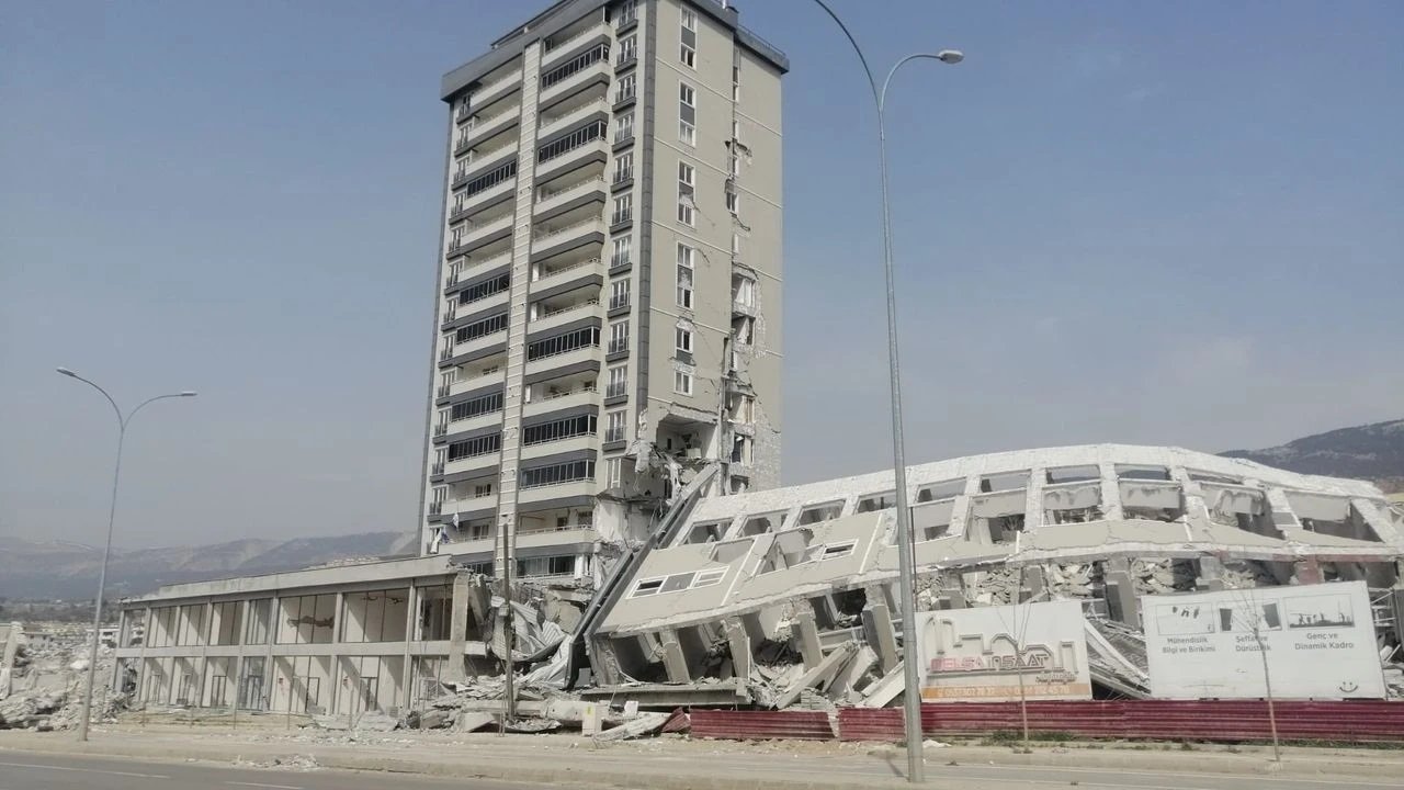 Kahramanmaraş'ta 42 kişinin öldüğü Bad-ı Saba Konutları A Blok davasında yeni gelişme