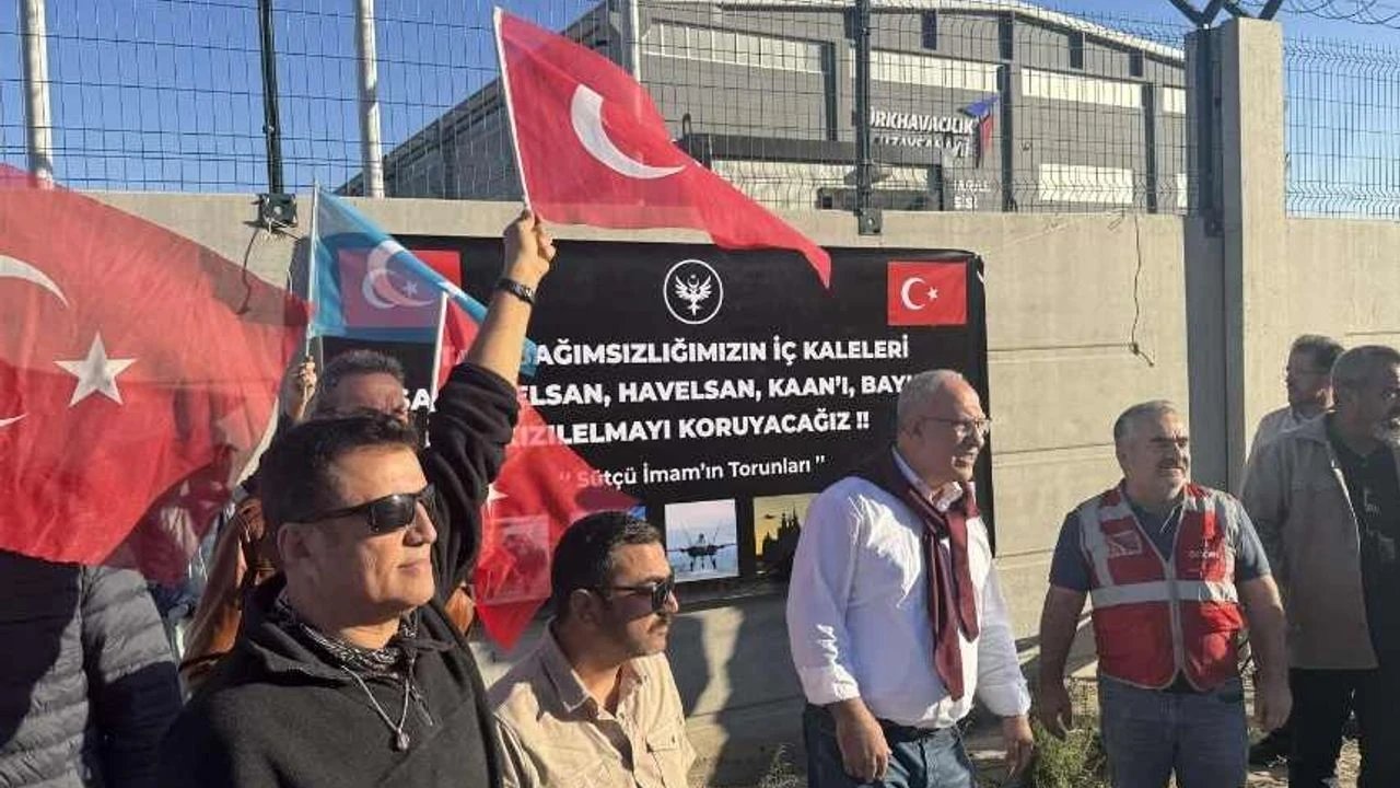 Kahramanmaraş'taki TUSAŞ yerleşkesi önünde terör saldırısına tepki
