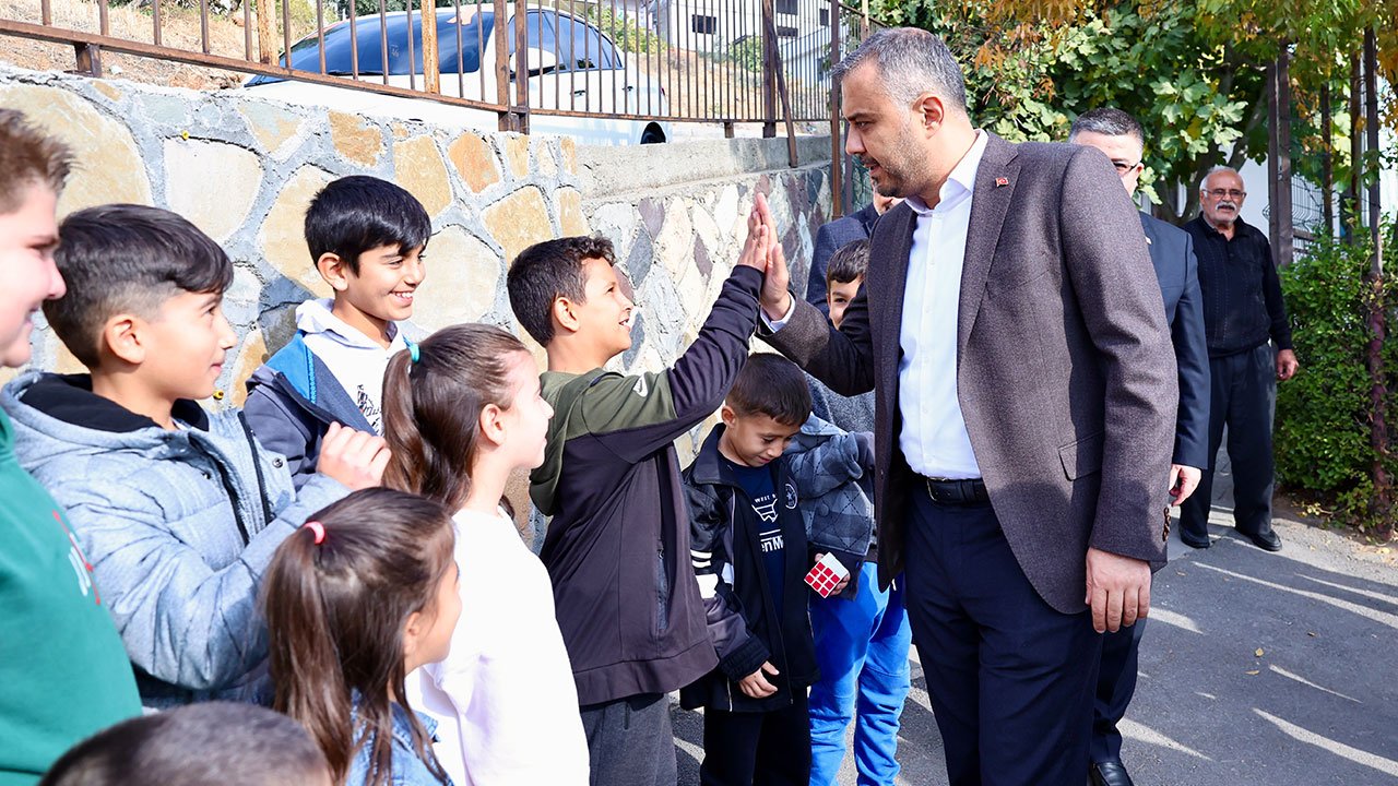 Başkan Toptaş, istişare ve durmaksızın çalışarak başarıya ulaşacaklarına inanıyor