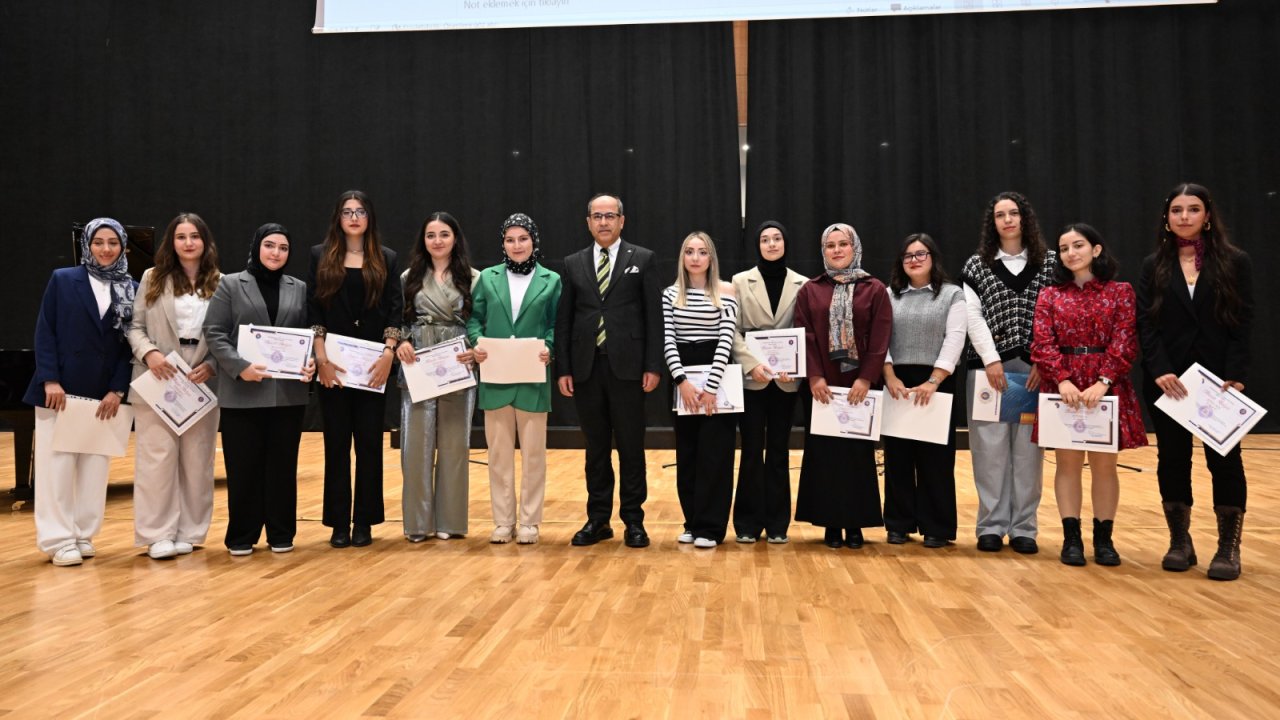 KSÜ’de “24 Kasım Öğretmenler Günü” kutlandı