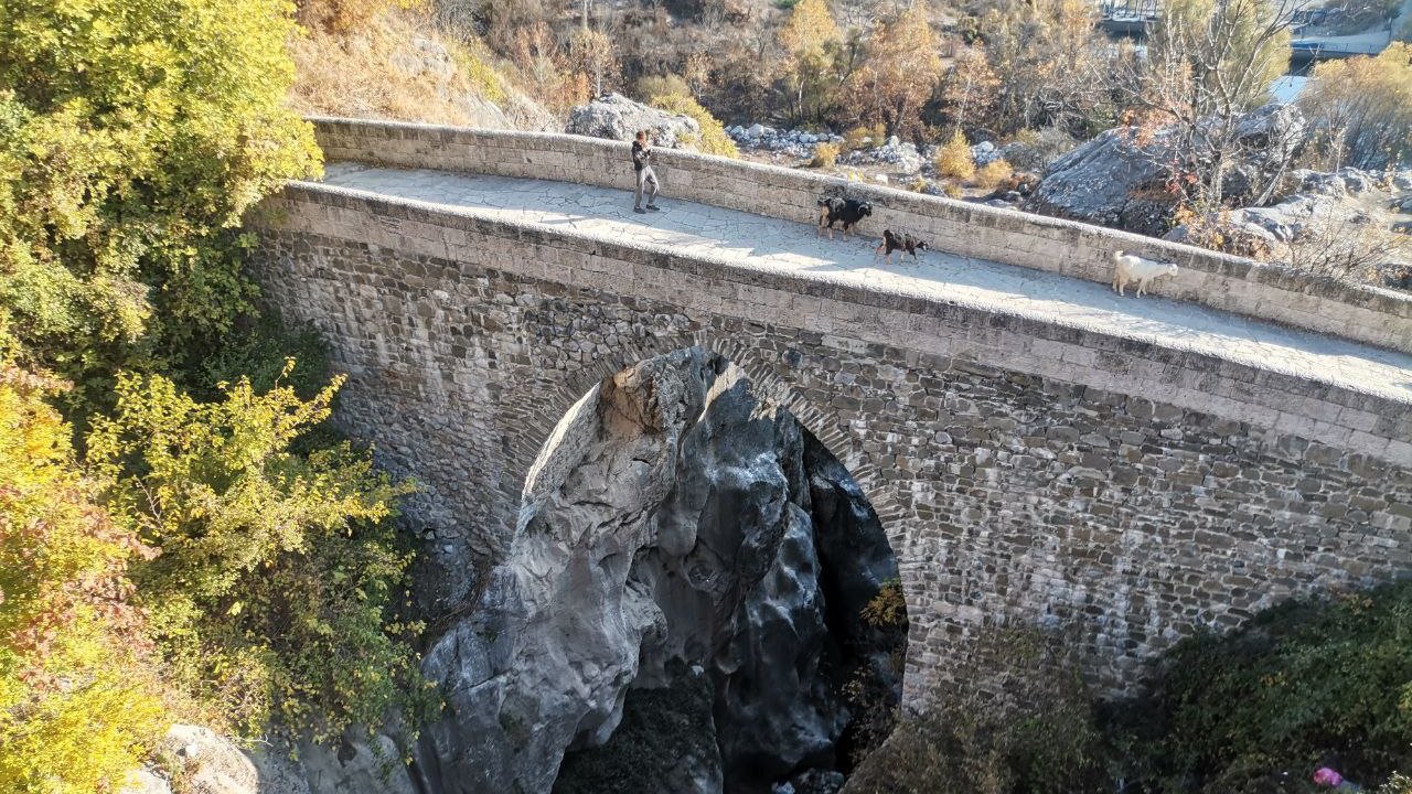 Kahramanmaraş’ta Tarihi Kanlı Köprü, 15. yüzyıldan beri dimdik ayakta