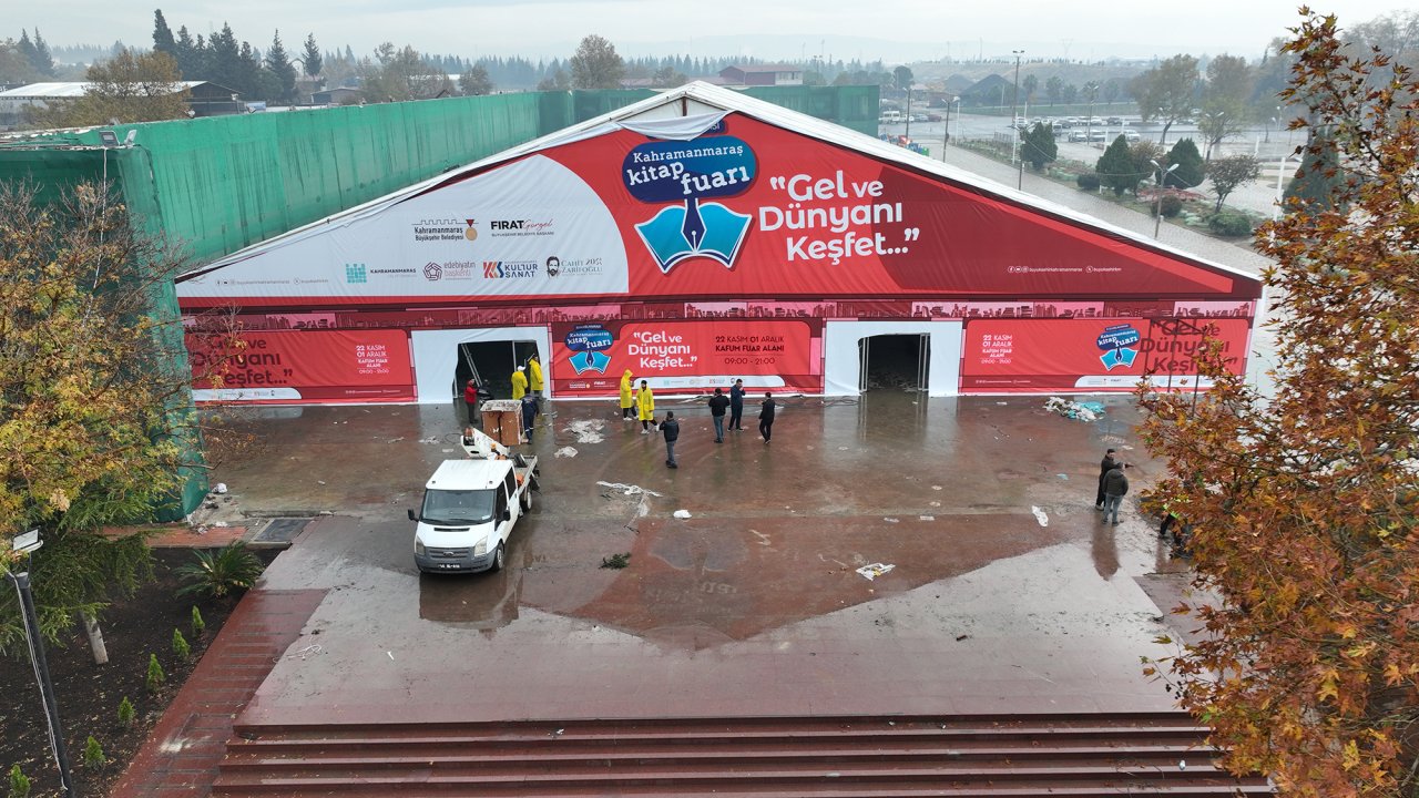 Kitap Fuarı’nda Pazar günü edebiyat şöleni yaşanacak
