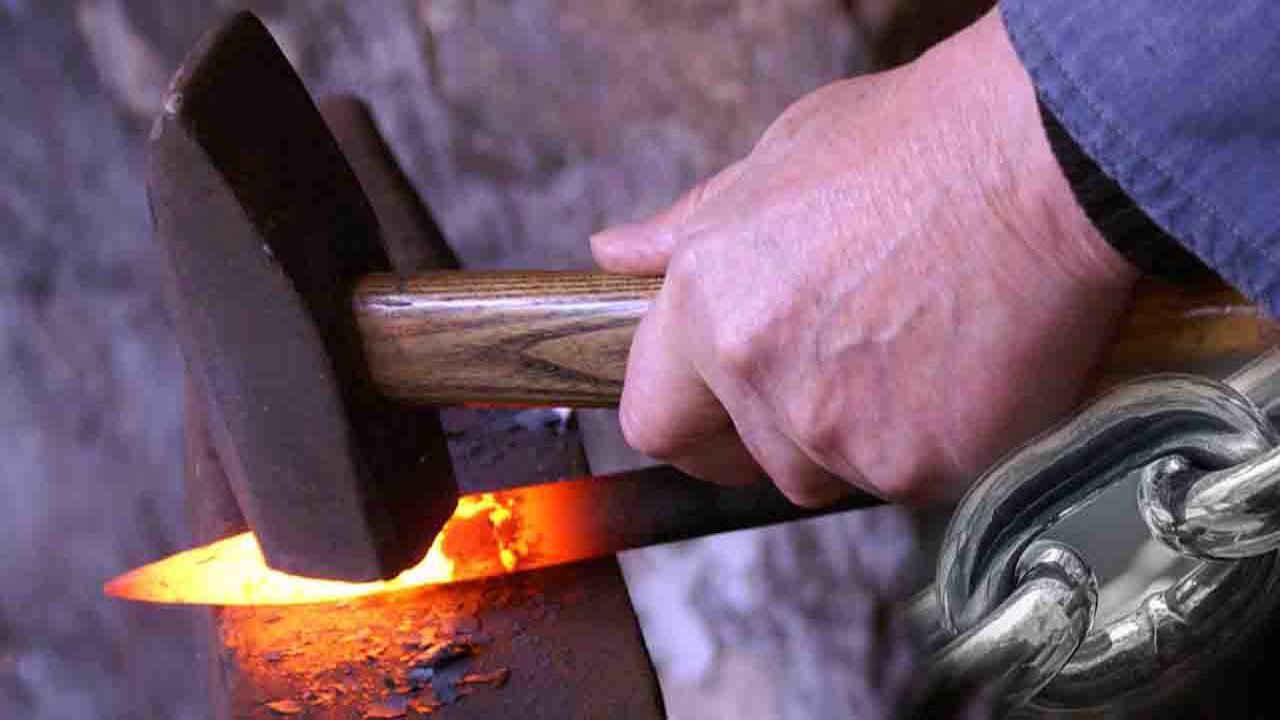 Rüyada Çelik görmek ne anlama gelir?