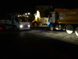 Eyüp Sultan'da gece mesaisi