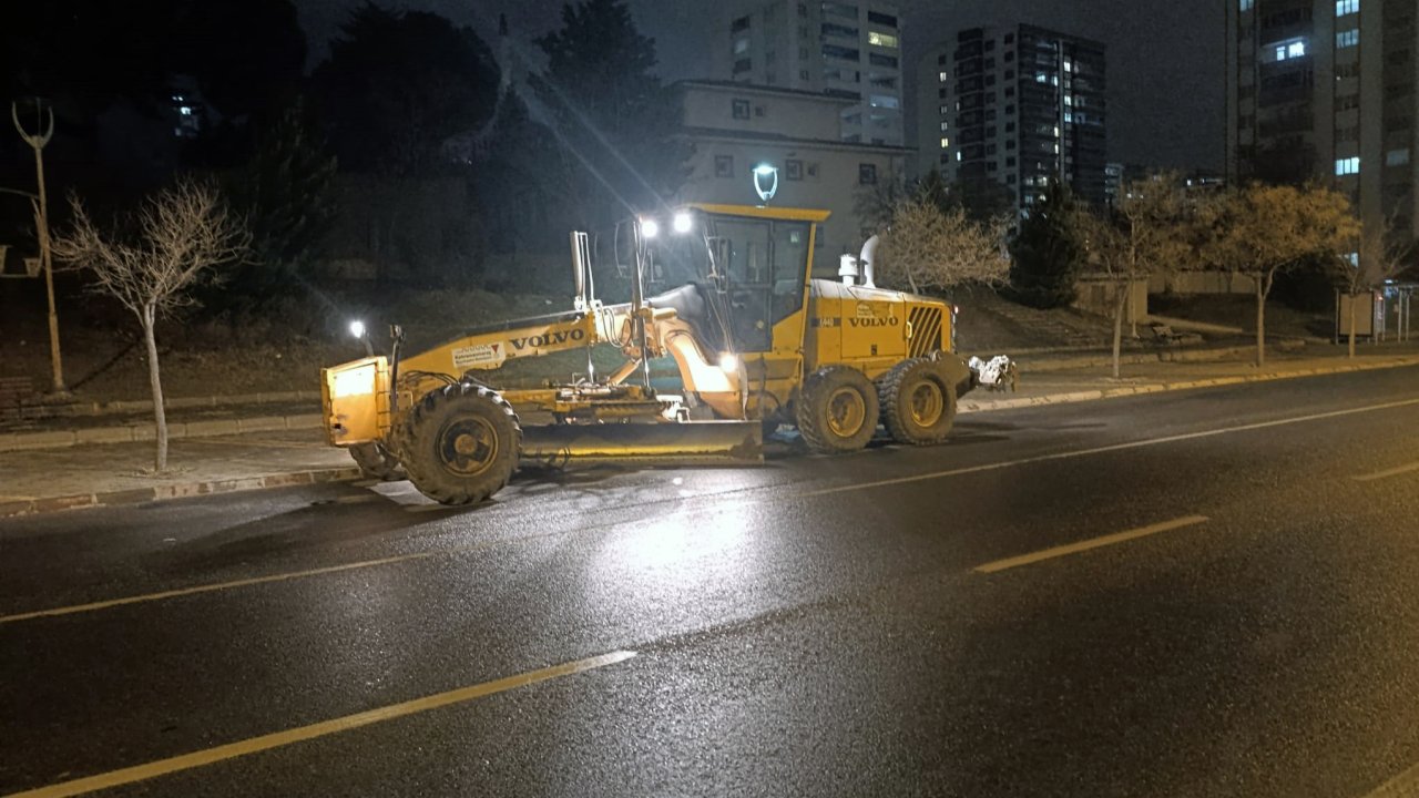 Kahramanmaraş Büyükşehir, olası kar yağışına karşı teyakkuzda
