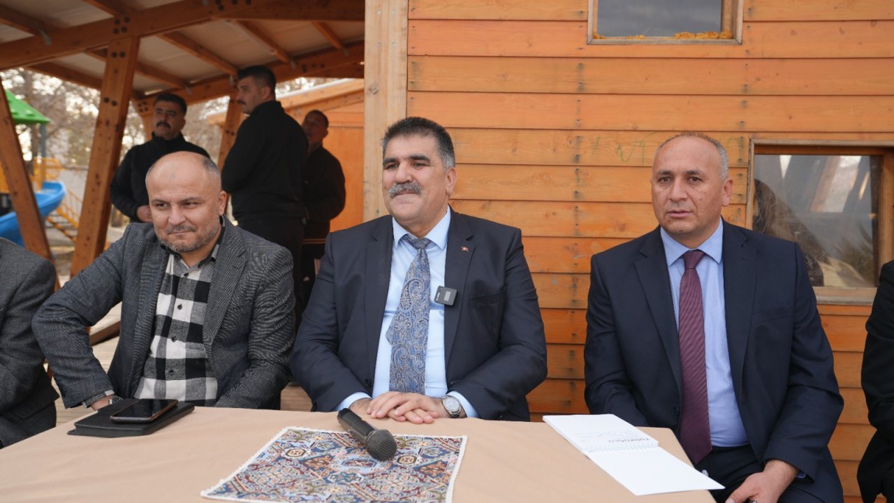 Başkan Karaca: Hemşehrilerimizin ihtiyaçları başımızın tacıdır