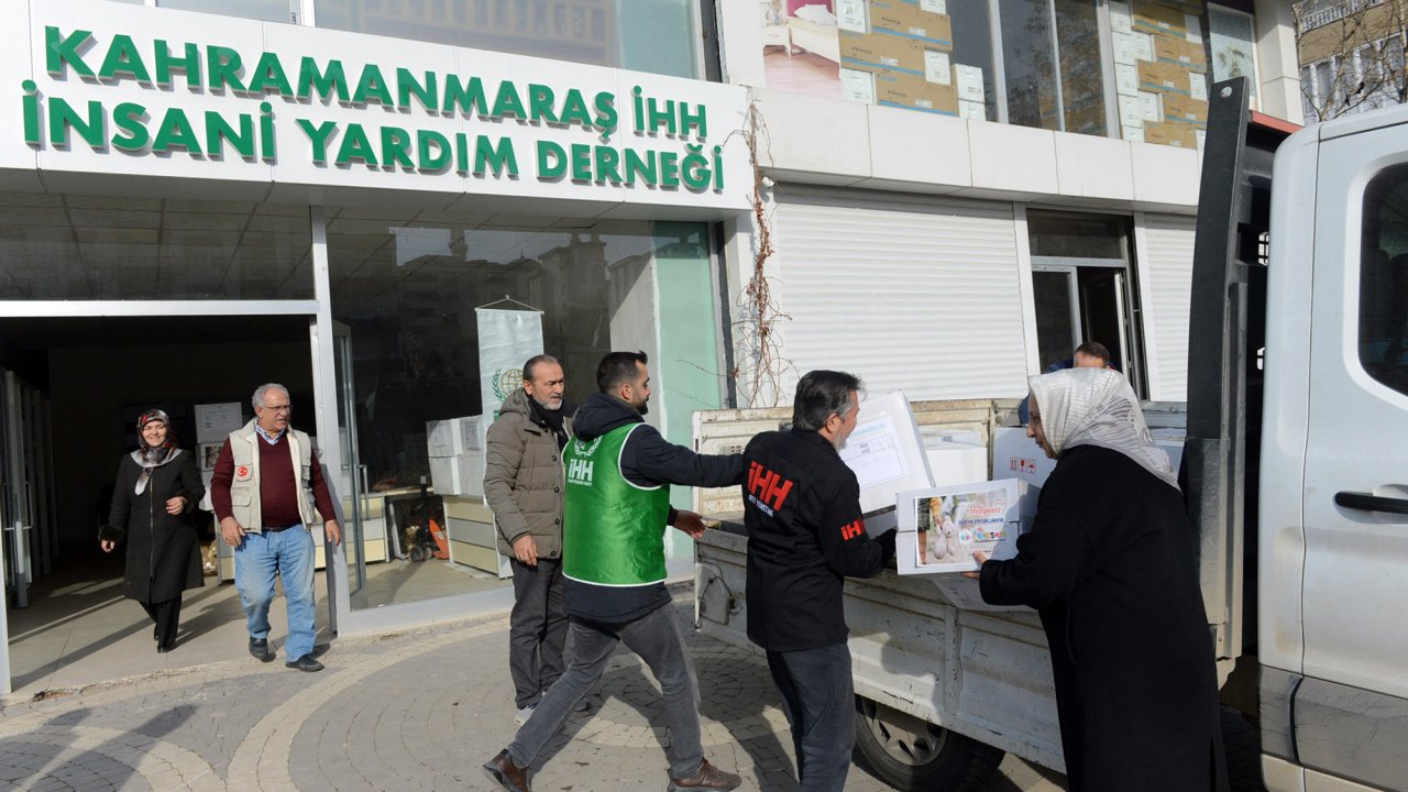 Kahraman miniklerin hediyeleri savaş mağduru çocuklara umut olmaya gidiyor