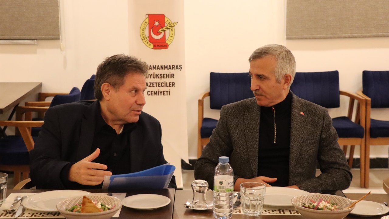 Büyükşehir Gazeteciler Cemiyeti Vali Ünlüer ile bir araya geldi