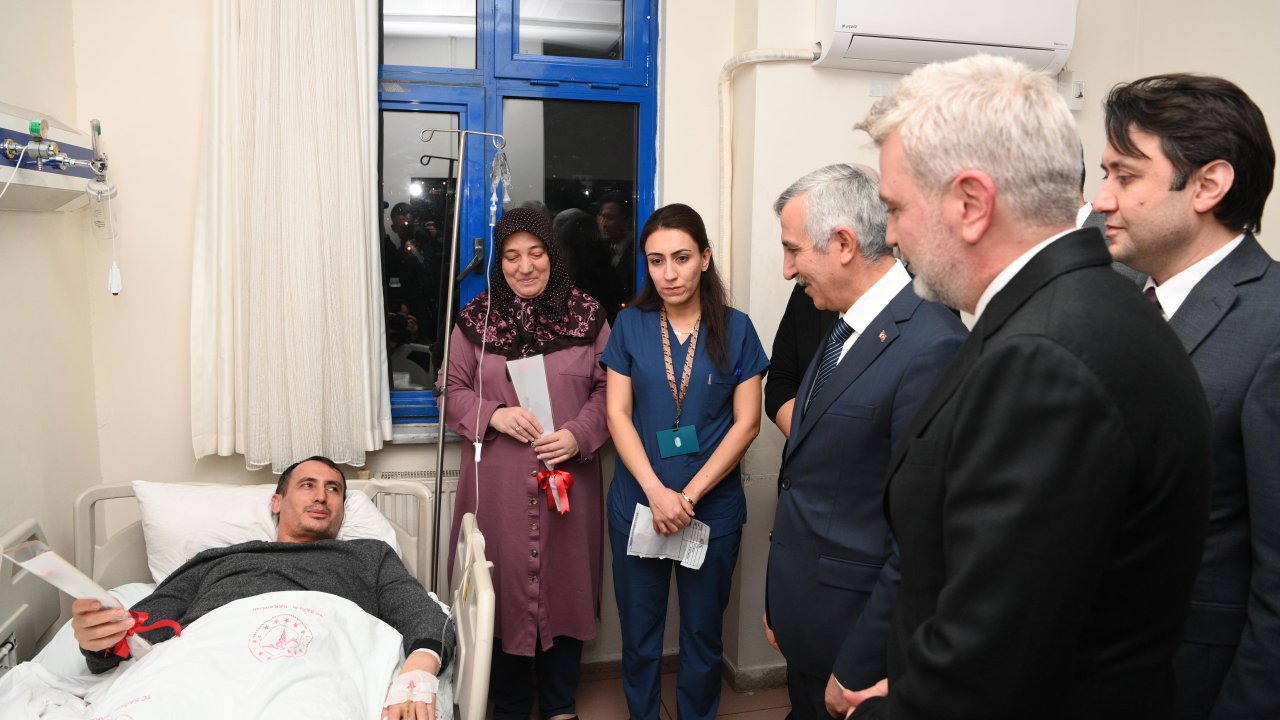 Başkan Görgel ve Vali Ünlüer, Yılbaşı gecesi bir dizi ziyarette bulundu