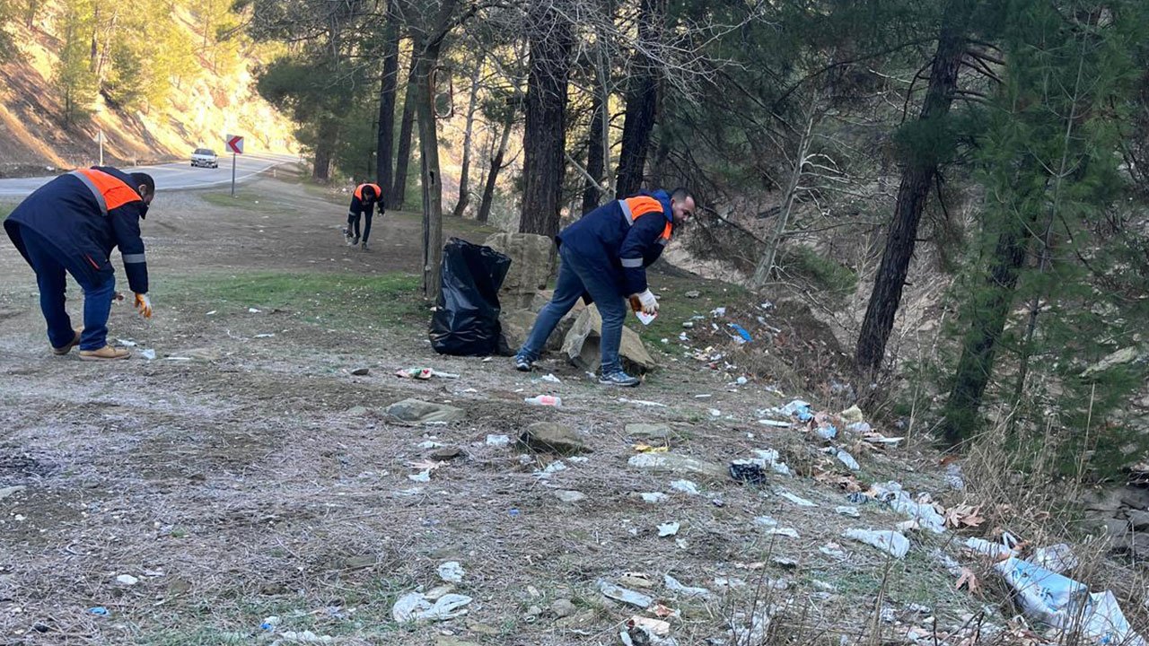 Onikişubat Belediyesi, Suçatı’ndan Ilıca’ya kadar kapsamlı temizlik çalışması yaptı