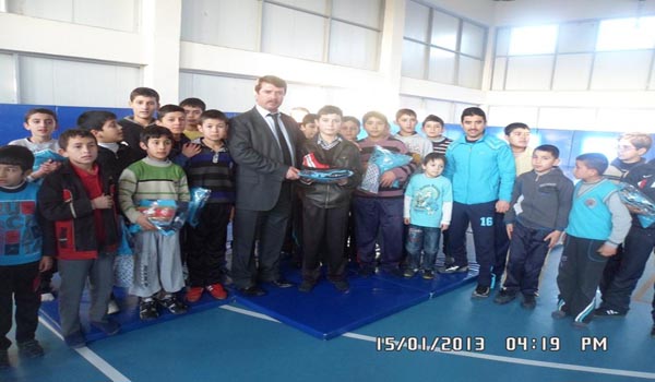 BEYOĞLU BELEDİYESİ GÜREŞÇİLERE SAHİP ÇIKTI