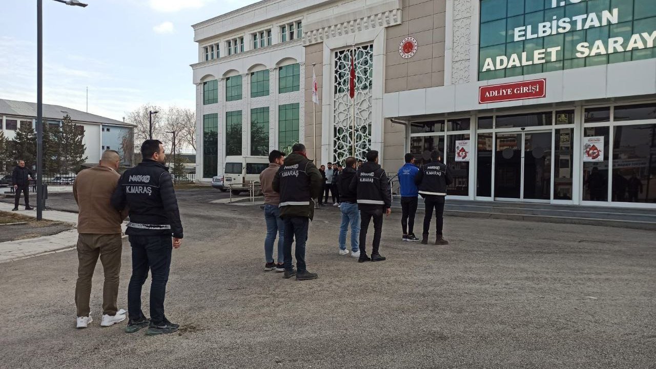 Elbistan’da uyuşturucu taciri 4 kişi tutuklandı