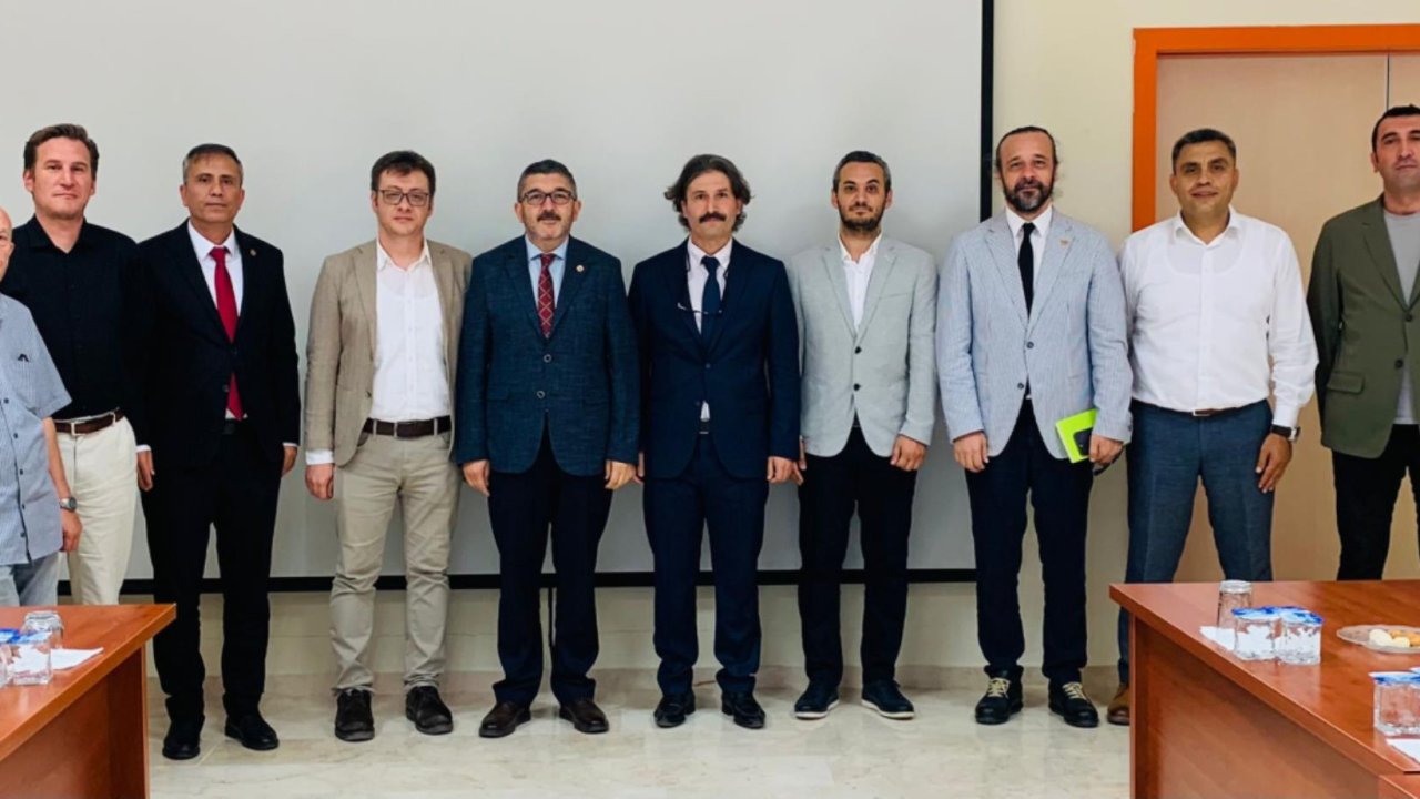 Bilecik'te Türk-Ermeni İlişkilerini Yeniden Düşünmek konferansı gerçekleştirildi