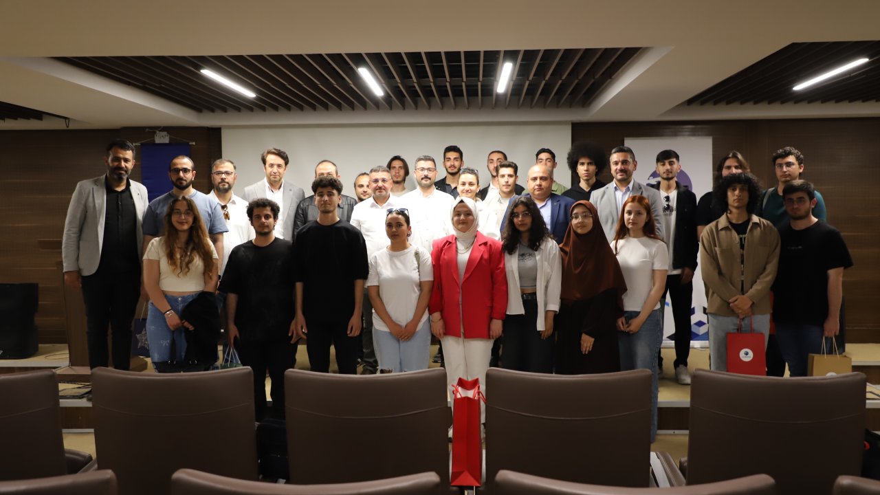 AKEDAŞ, İstiklal Üniversitesi Siber Vatan” Projesini Paylaştı