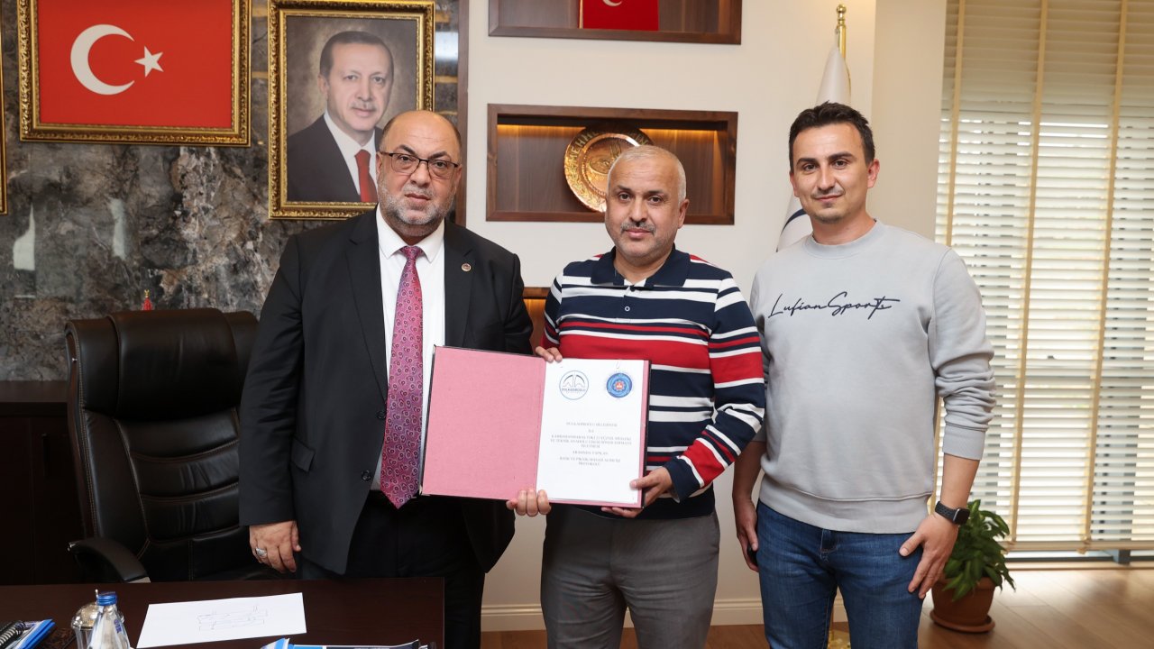 Başkan Akpınar Park Ve Bahçelerimizin Banklarını Meslek Liselerimiz Üretecek