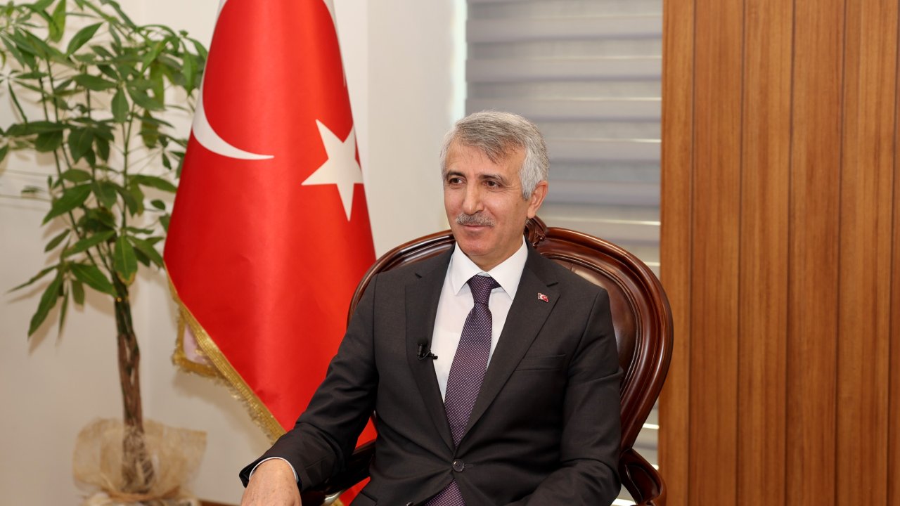 Valimiz Mükerrem Ünlüer’in 1 Mayıs Emek Ve Dayanışma Günü Mesajı