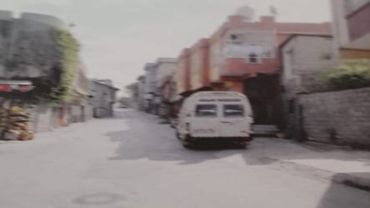 Divanlı Caddesi Adını Nerden Almıştır?