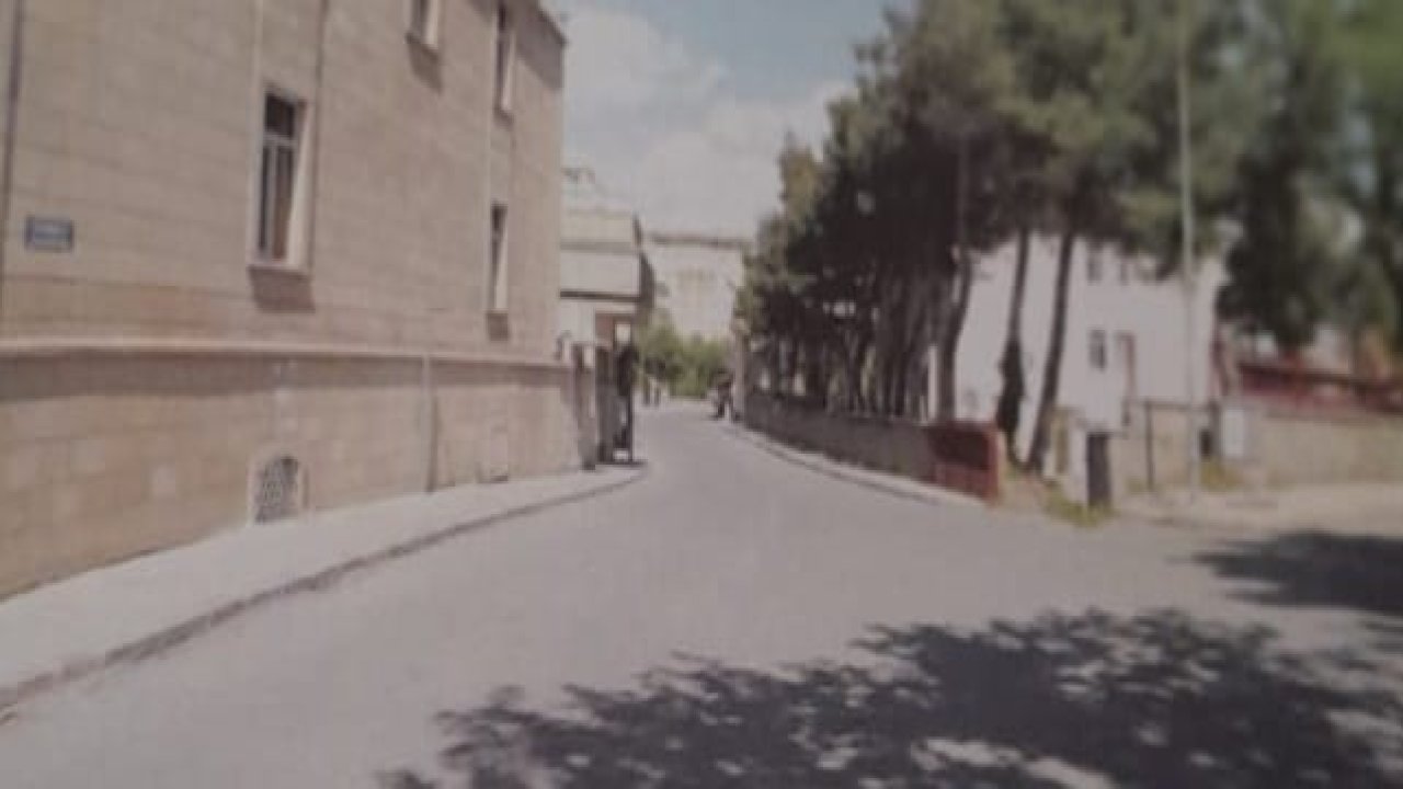 Kümbet Caddesi Adını Nerden Almıştır?