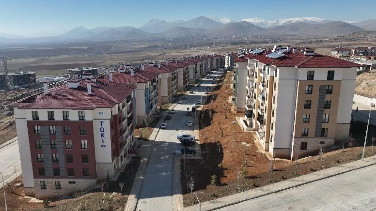 Afşin’e 4 bin 481 kalıcı konut teslim edildi