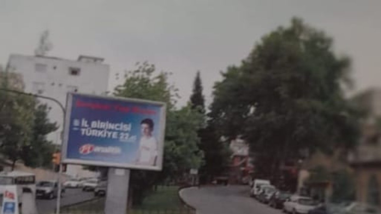 Boğazkesen Caddesi Adını Nereden Almıştır?