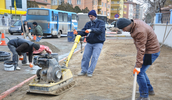 ELBİSTAN'DA ALTYAPI ÇALIŞMALARI