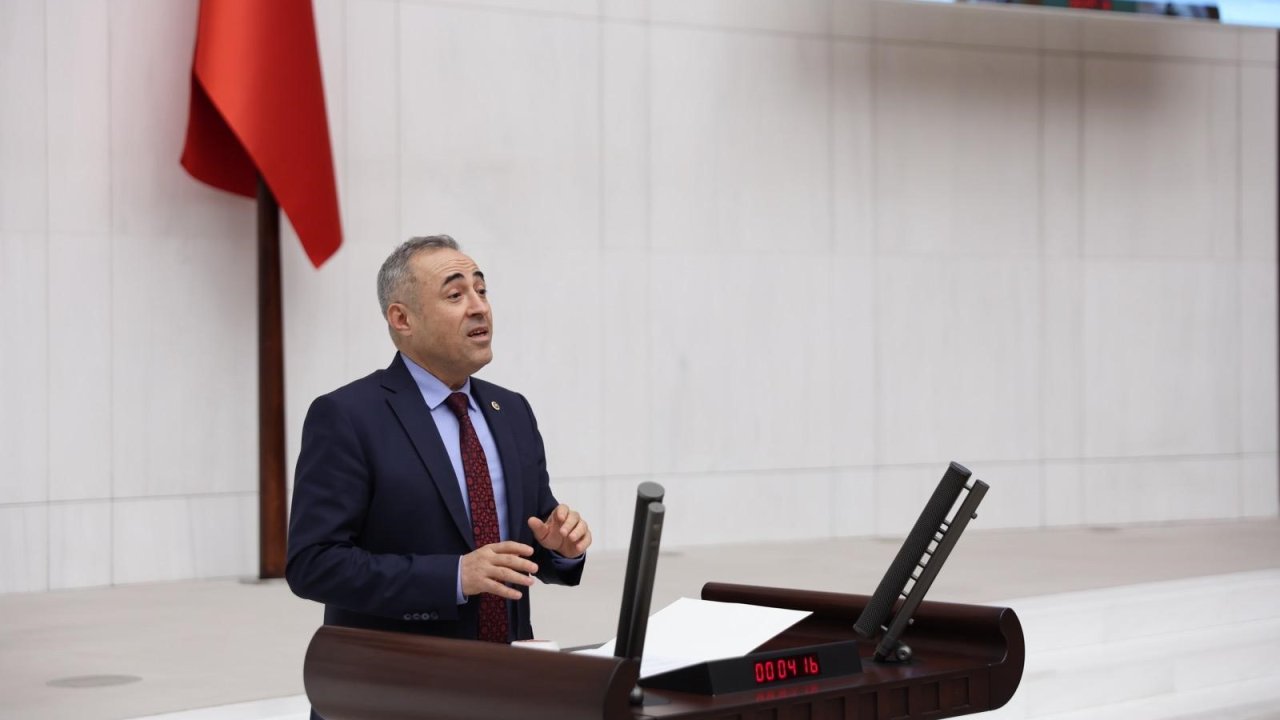 Karatutlu Depremin Unuttuğu İlçe Dulkadiroğlu Hâlâ Enkazla Yaşıyor
