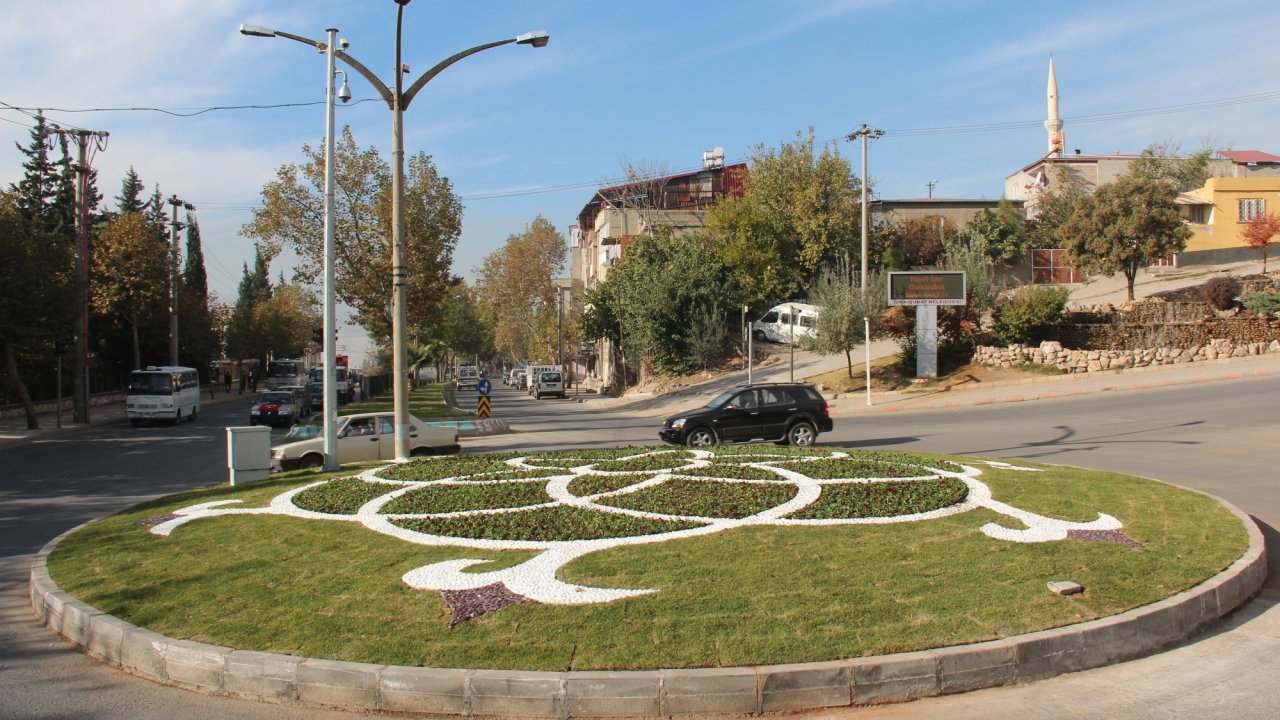 Sait Zarifoğlu Bulvarı Adını Nereden Almıştır?