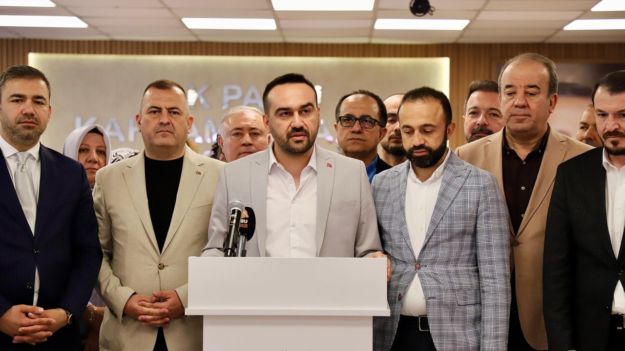 AK Parti’den 27 Mayıs Vurgusu: Demokrasi Şehitlerini Unutmadık