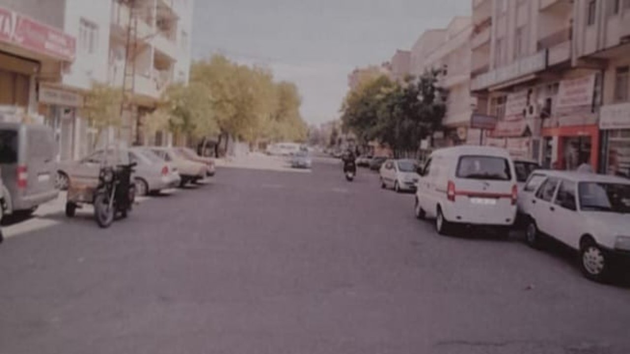 Sarayaltı Caddesi Adını Nereden Almıştır?