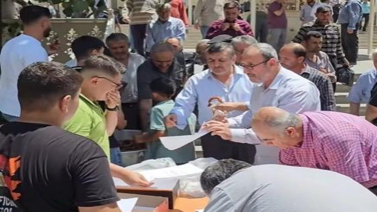 Pazarcık'ta Doktor için İmza Seferberliği