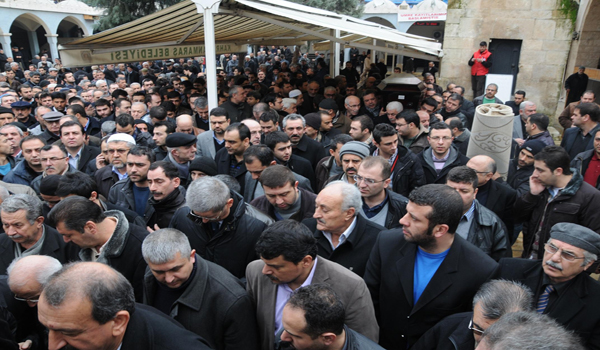 EMEKLİ BAŞSAVCI TOPRAĞA VERİLDİ