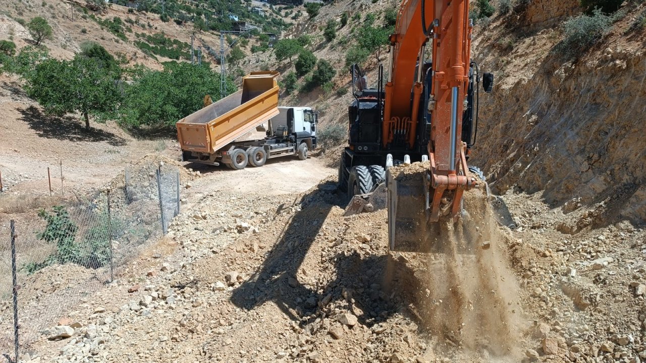 Dulkadiroğlu Belediyesi'nden Her Alanda Yoğun Mesai