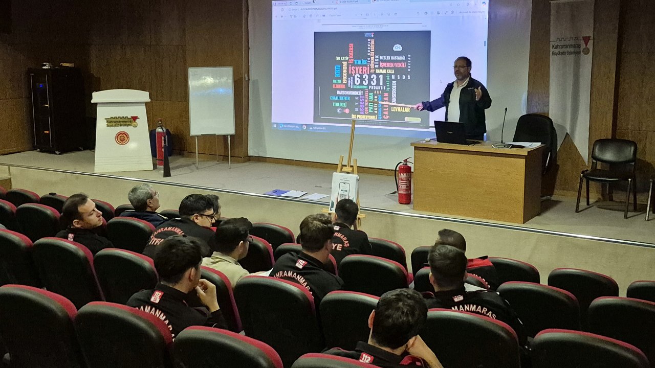 Acil müdahalede profesyonellik; İtfaiyecilere ilk yardım eğitimi verildi