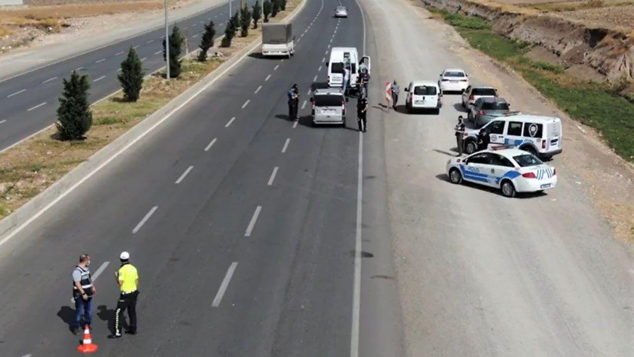 Kahramanmaraş’ta polis ekipleri göz açtırmıyor