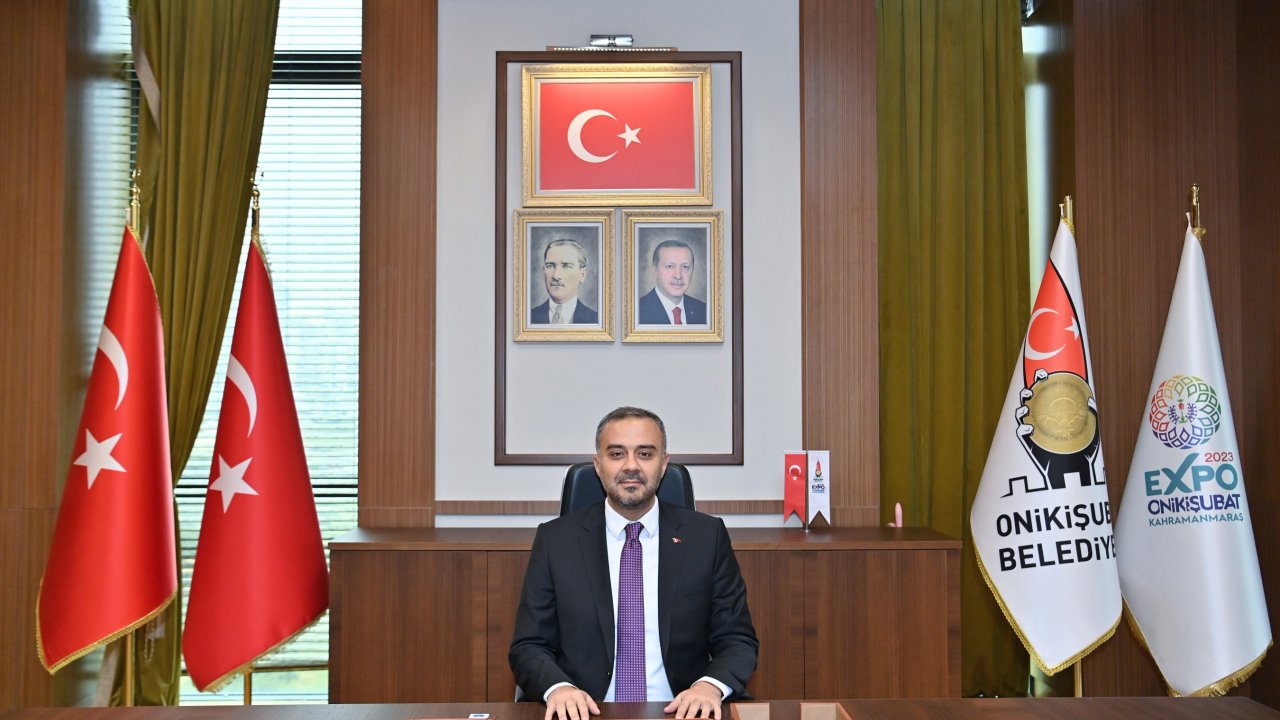 Başkan Toptaş; 15 Temmuz, milletin iradesiyle hainliğin duvara çarptığı gecedir.