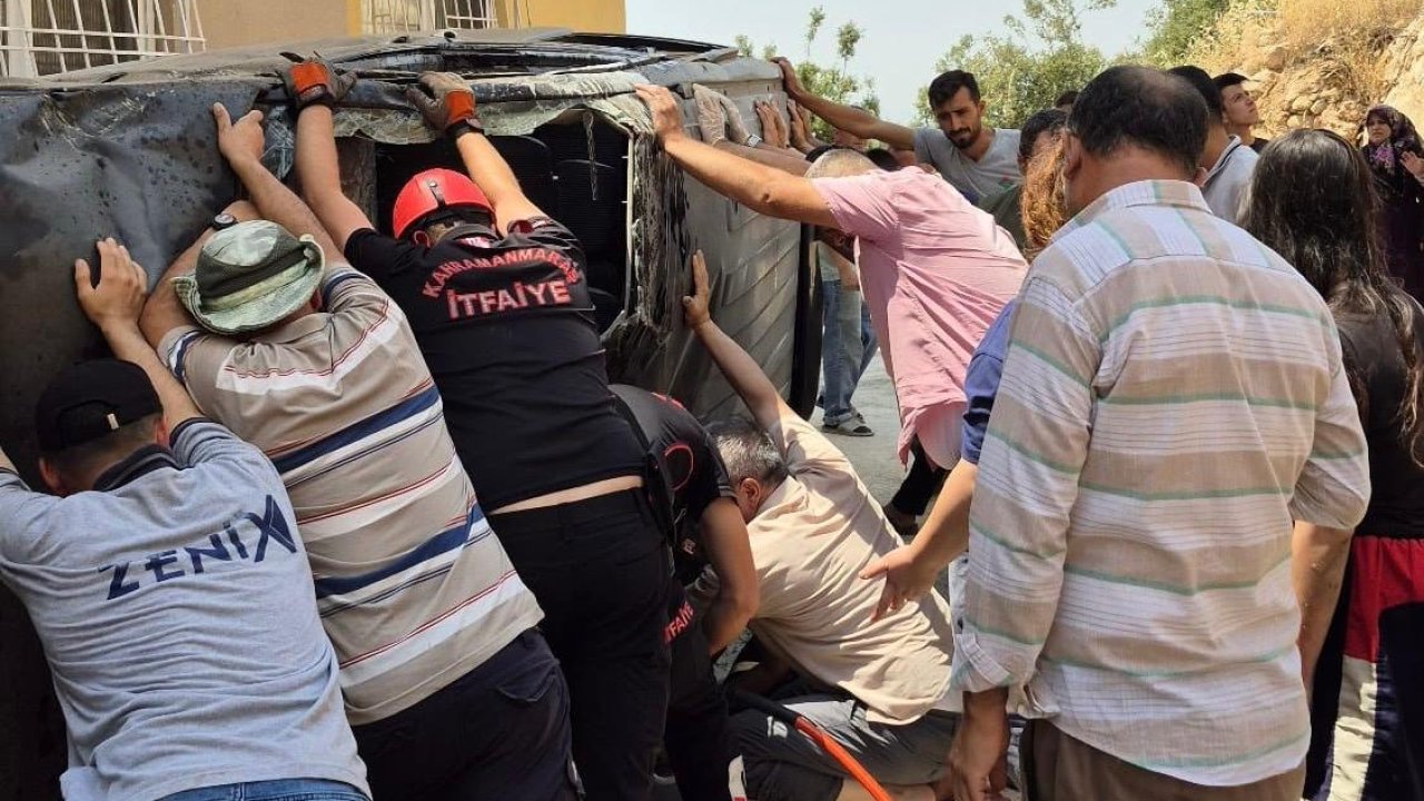 Kahramanmaraş’ta otomobil apartman boşluğuna düştü