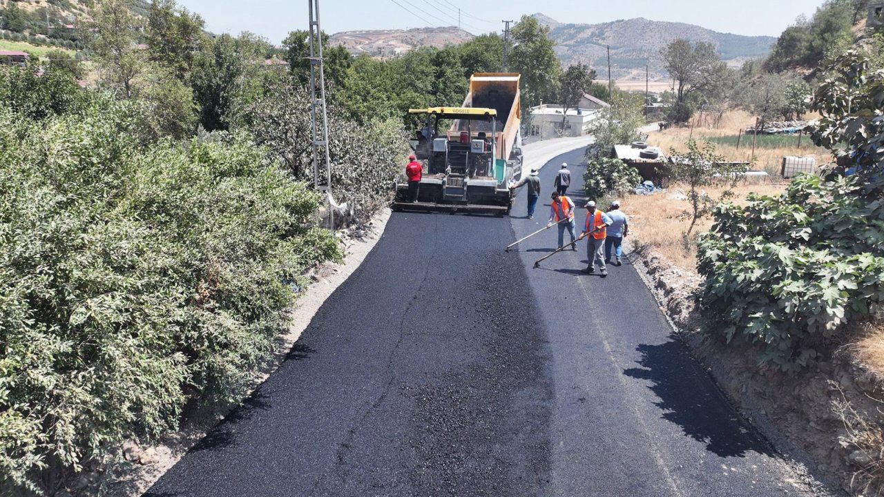 Dönüklü’nün Ana Caddesi Yenileniyor